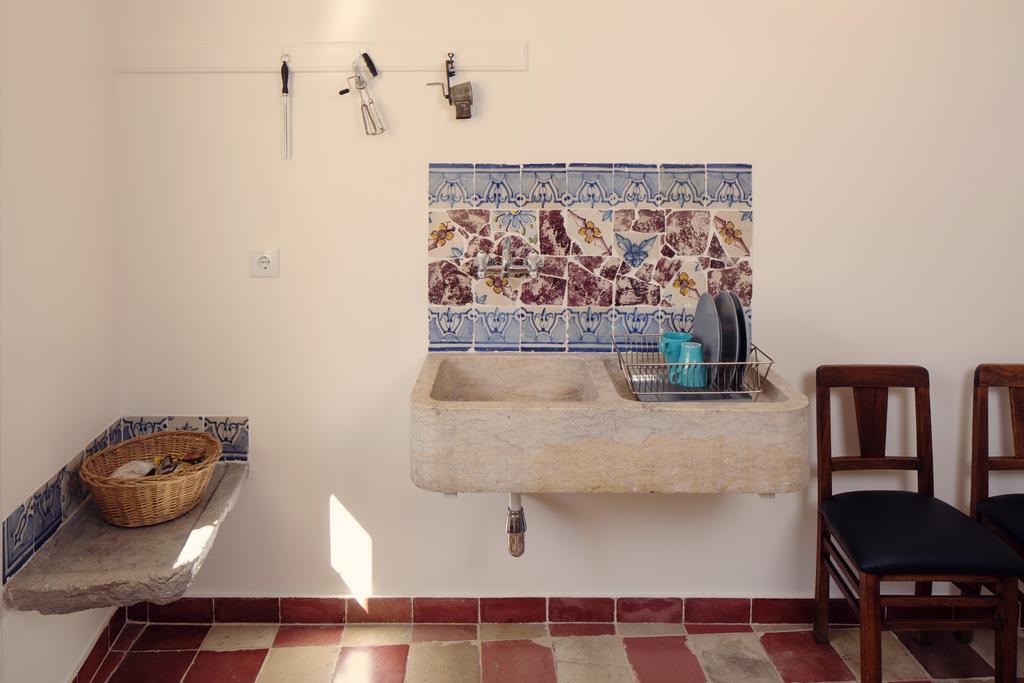 Lisbon Calling Rooms & Studio Exterior photo