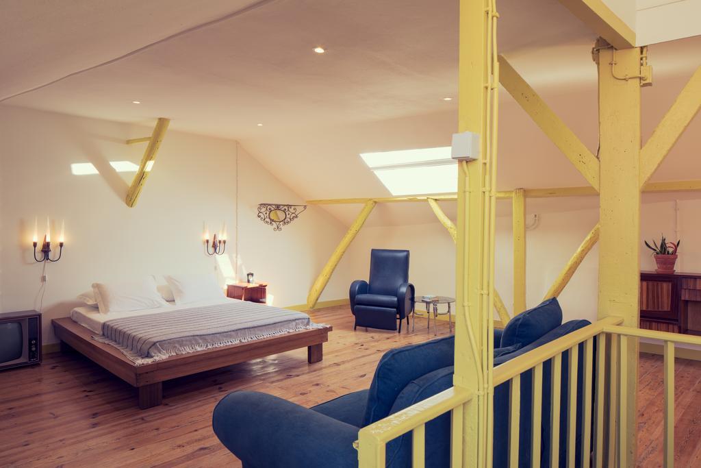 Lisbon Calling Rooms & Studio Exterior photo